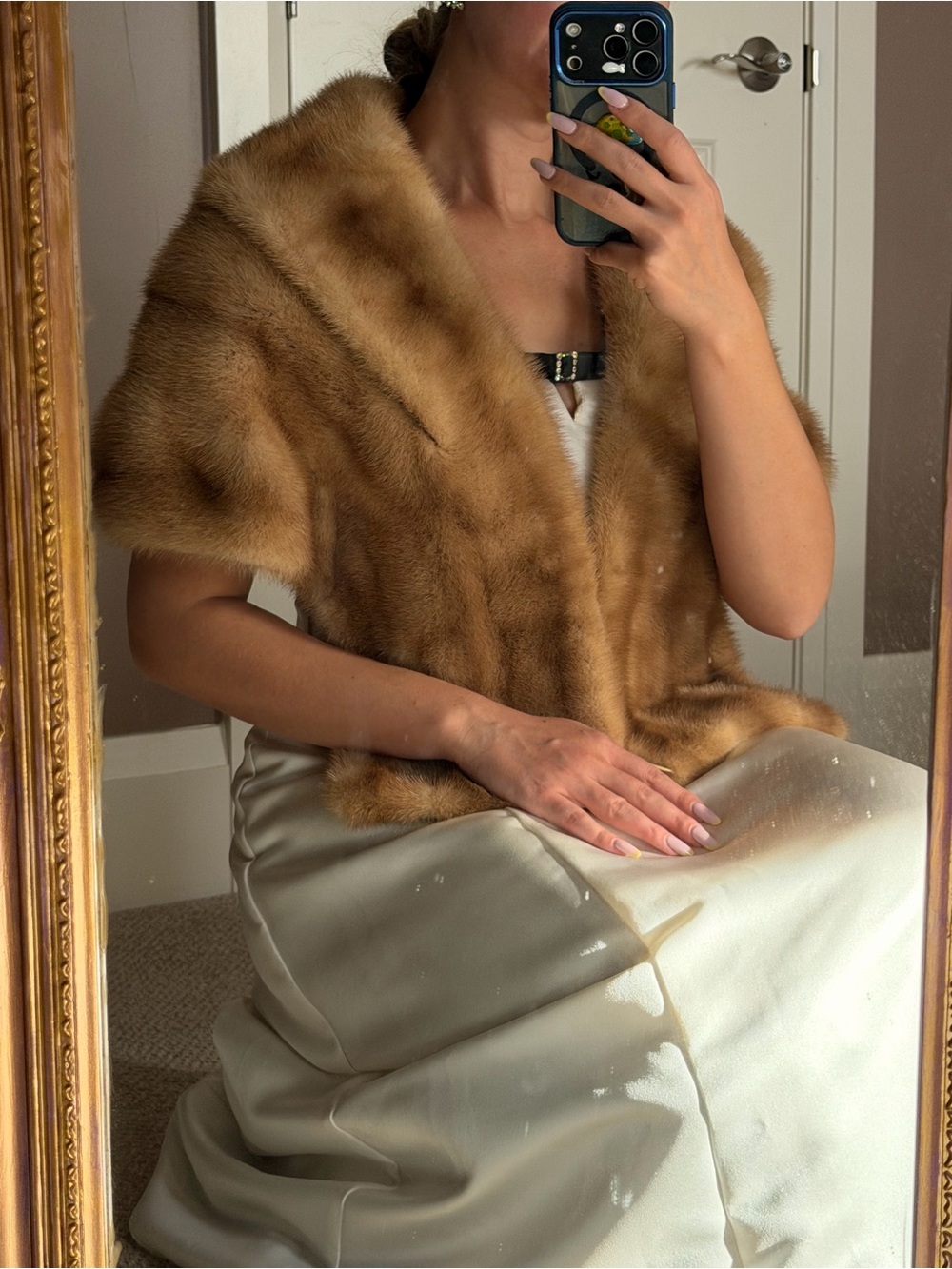 Vintage Genuine Pastel Mink Fur Stole Shawl Wrap with Pockets